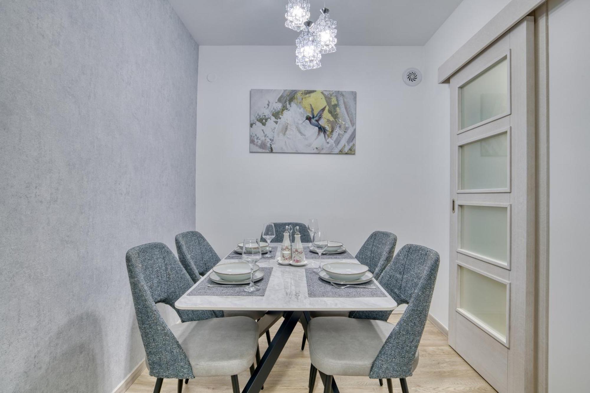 Apartment Comfort Near The