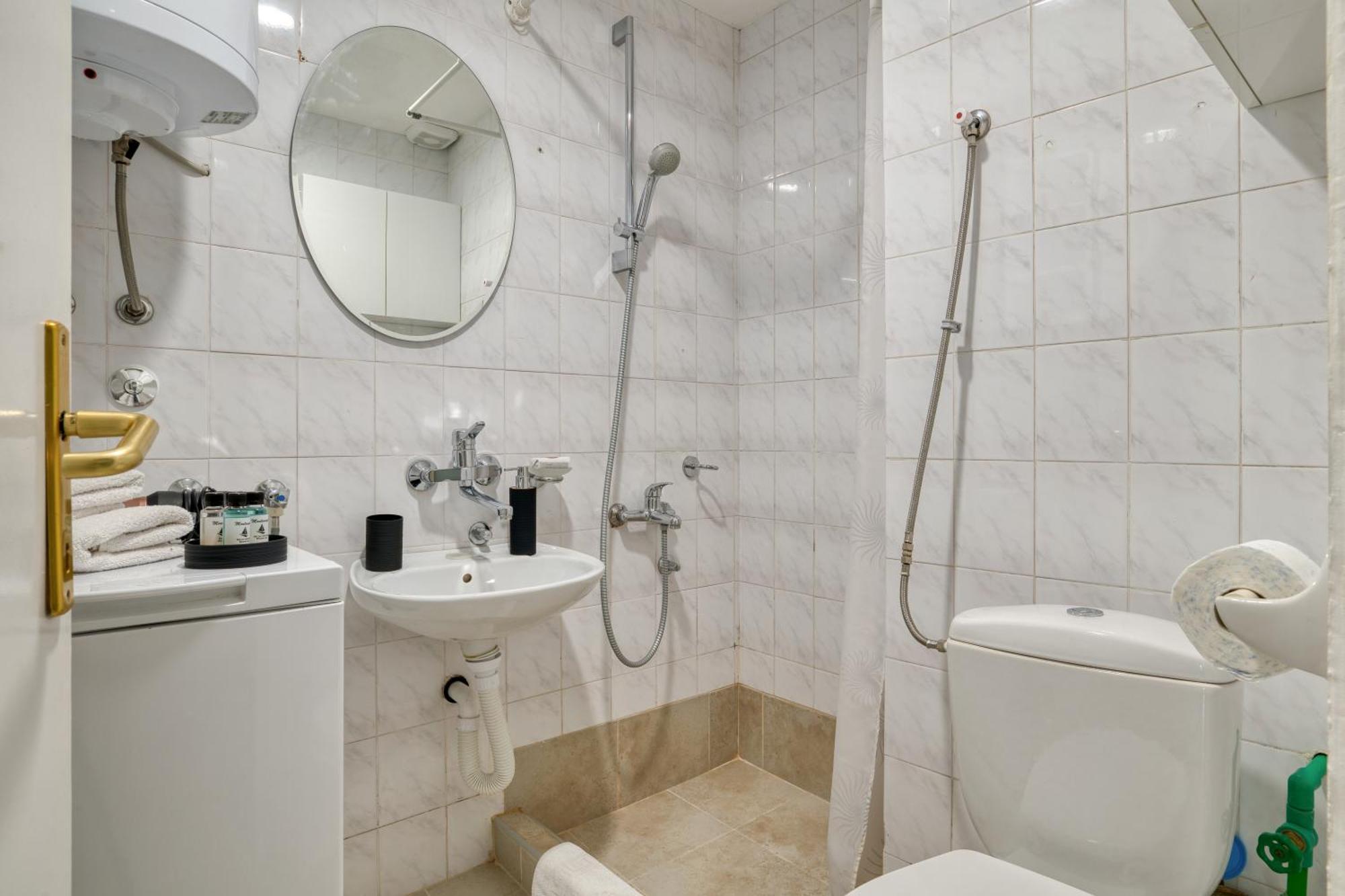 Apartment Comfort Near The