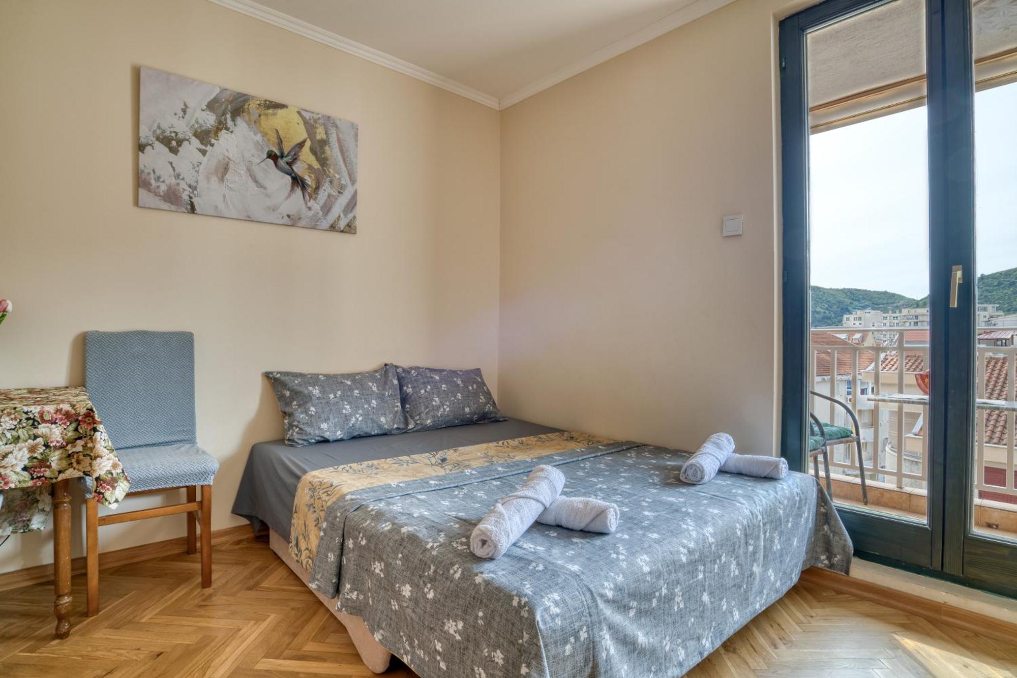 Apartment Comfort Near The Budva