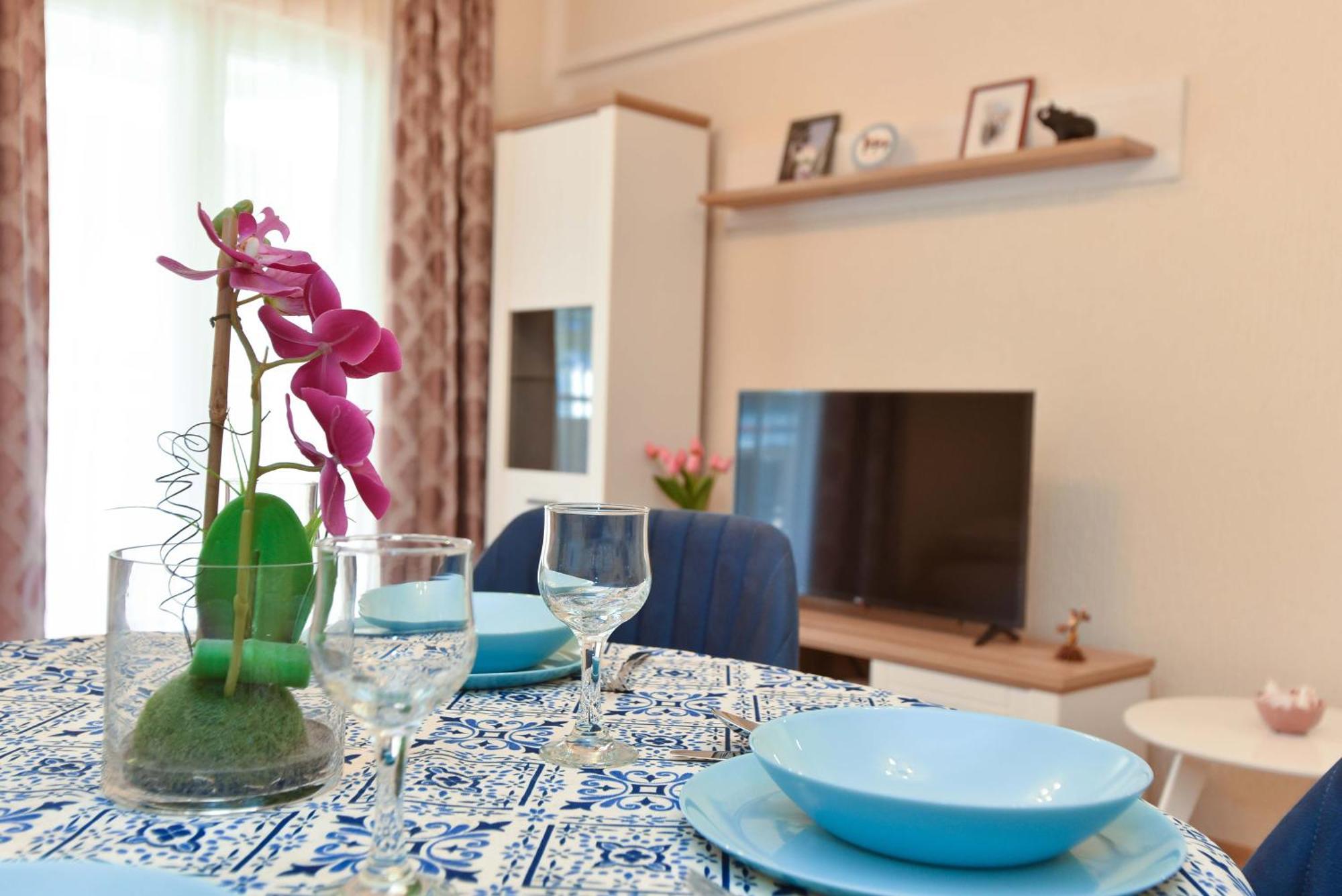 Apartment Comfort Near The *